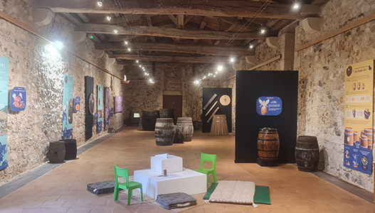 Exposition #Tonneau dans la Tonnellerie de Brouage